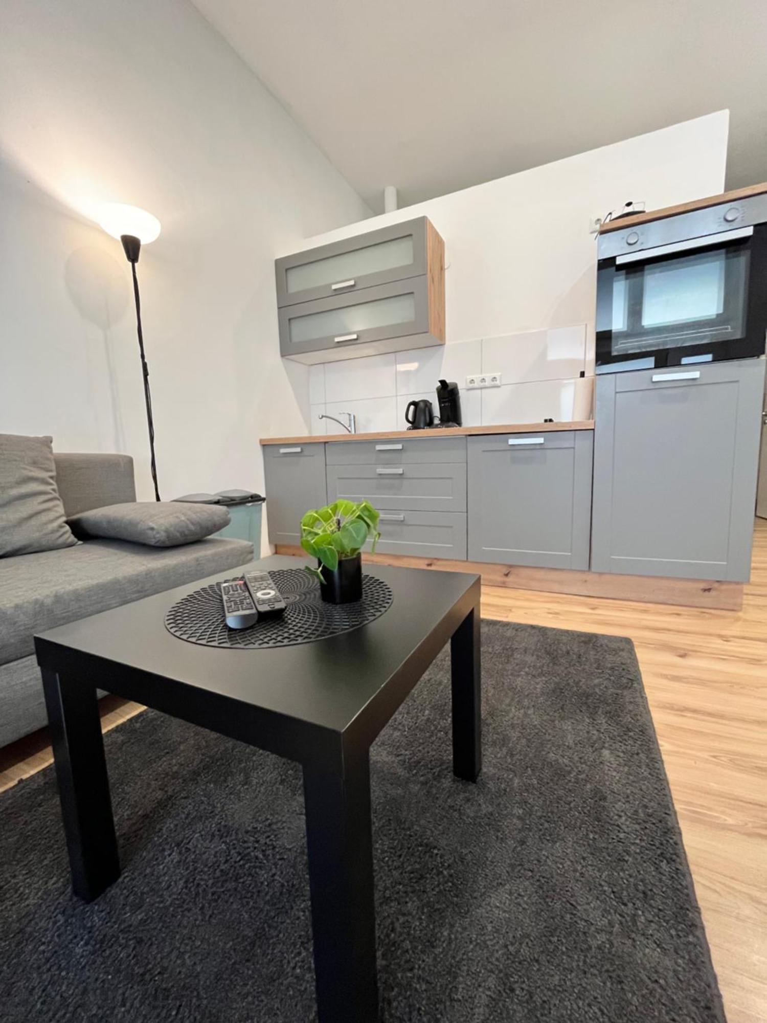 Appartement 10b 40qm Wi-fi Free Parking Calm Back House *