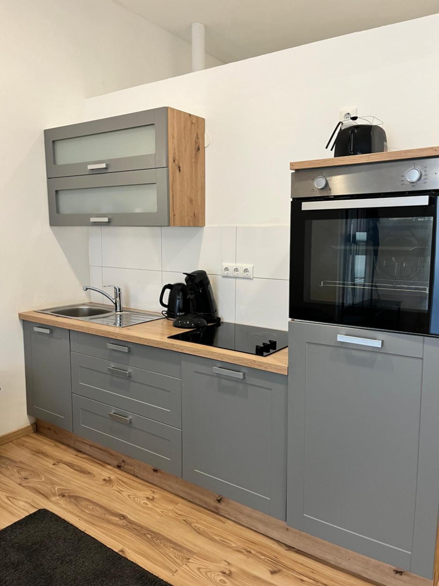 10b 40qm Wi-fi Free Parking Calm Back House *