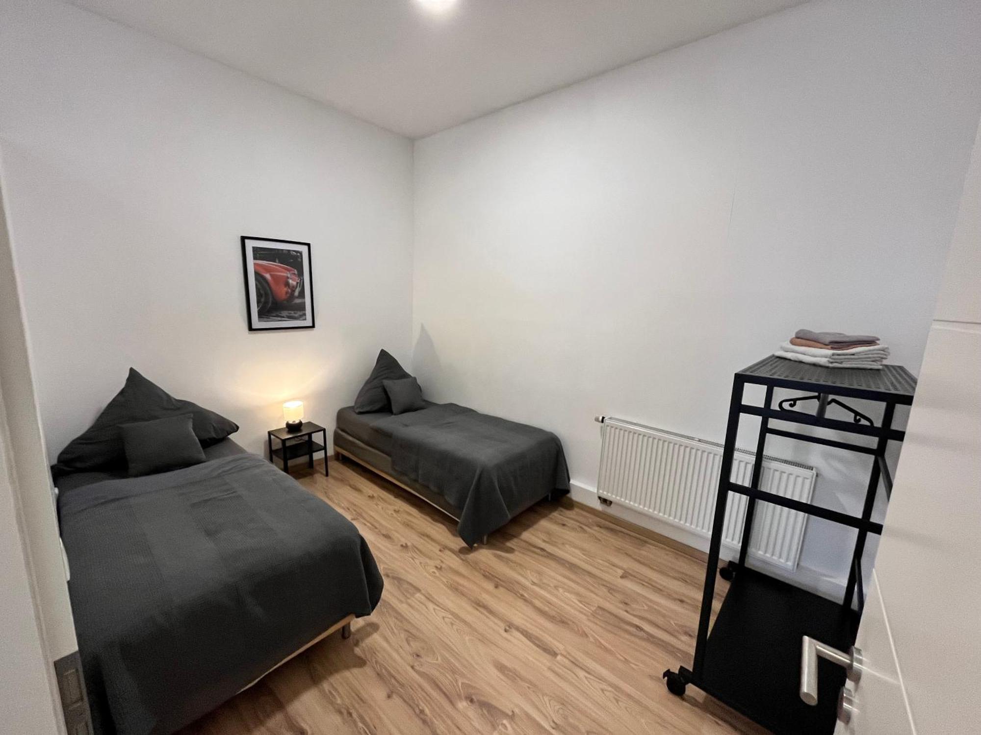 10b 40qm Wi-fi Free Parking Calm Back House Apartment