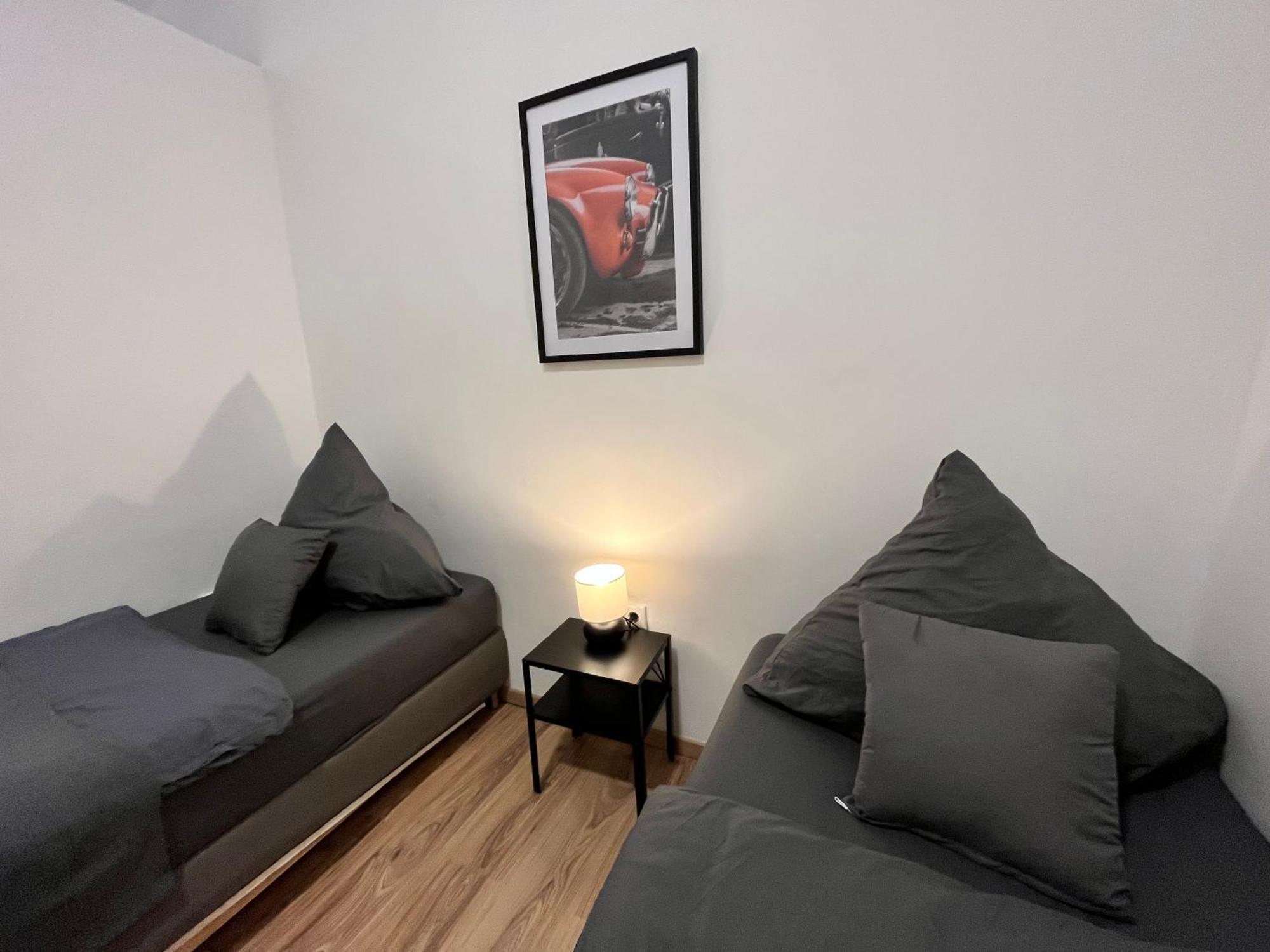 10b 40qm Wi-fi Free Parking Calm Back House *