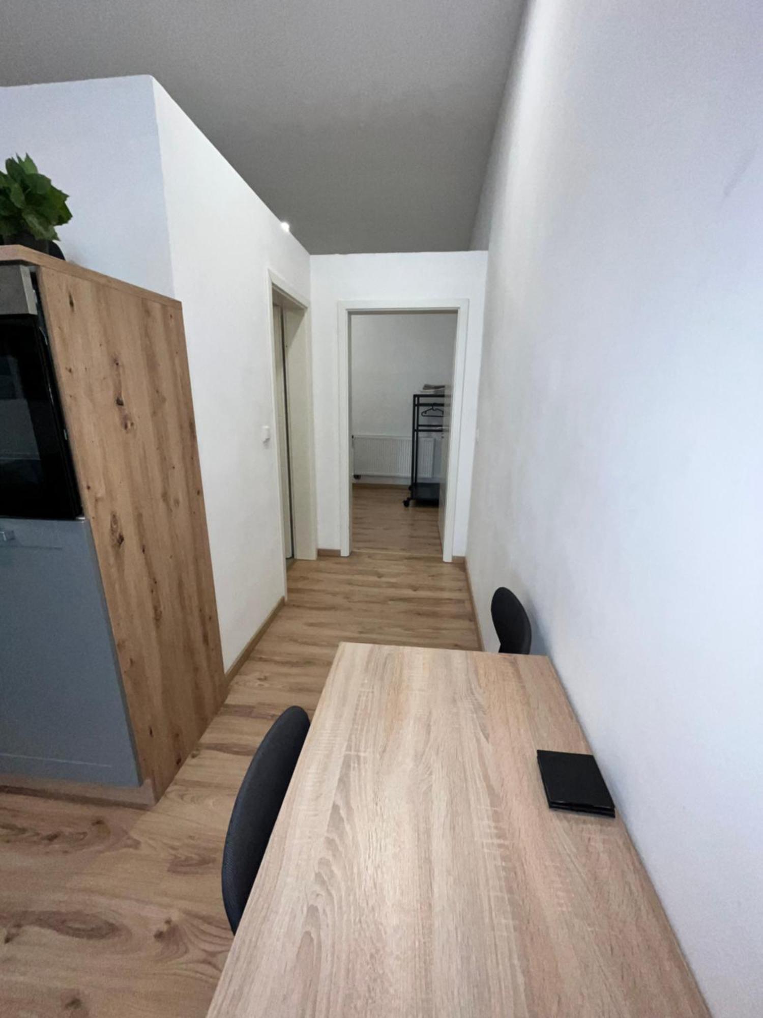 10b 40qm Wi-fi Free Parking Calm Back House