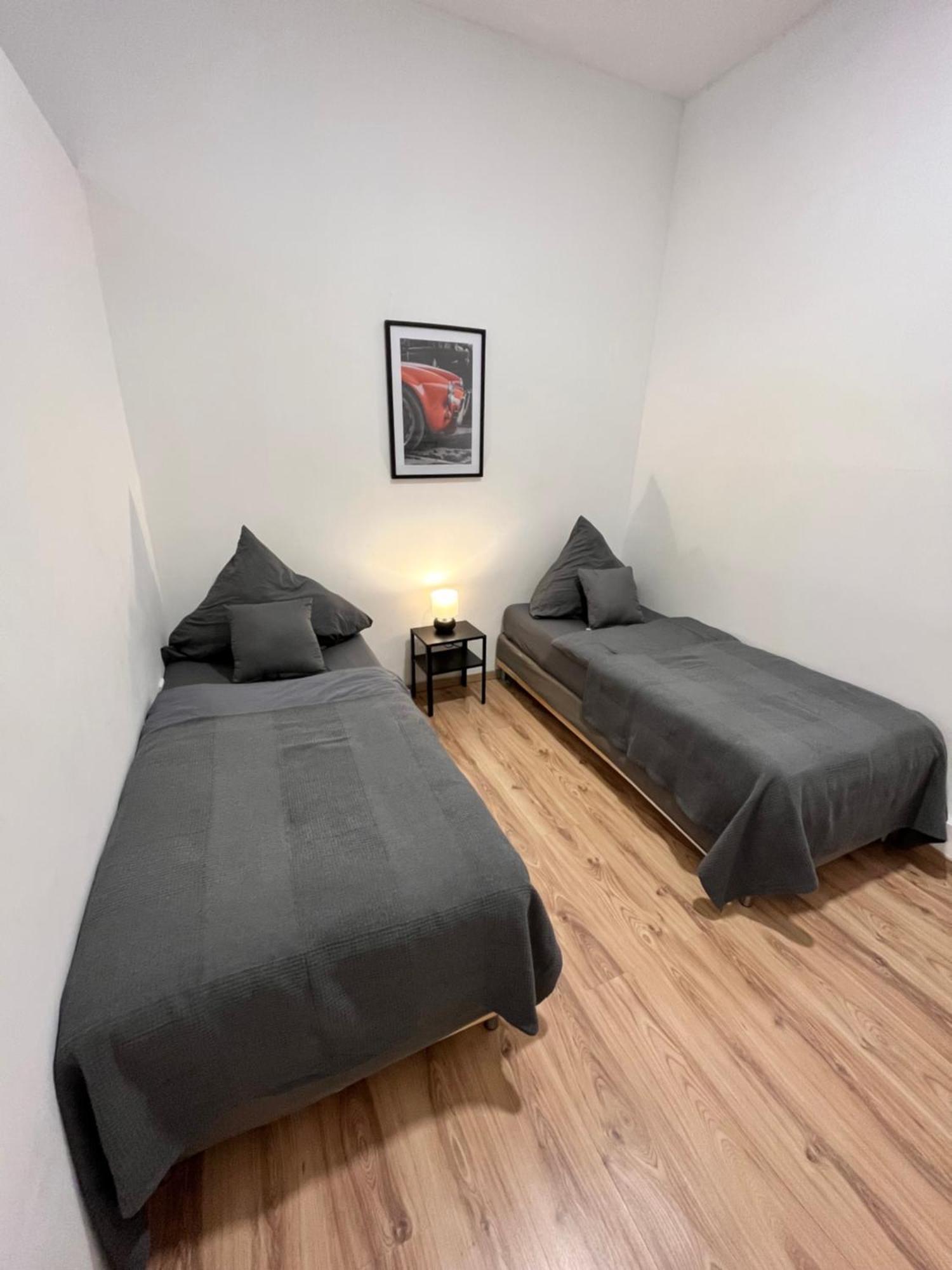 10b 40qm Wi-fi Free Parking Calm Back House Apartment *